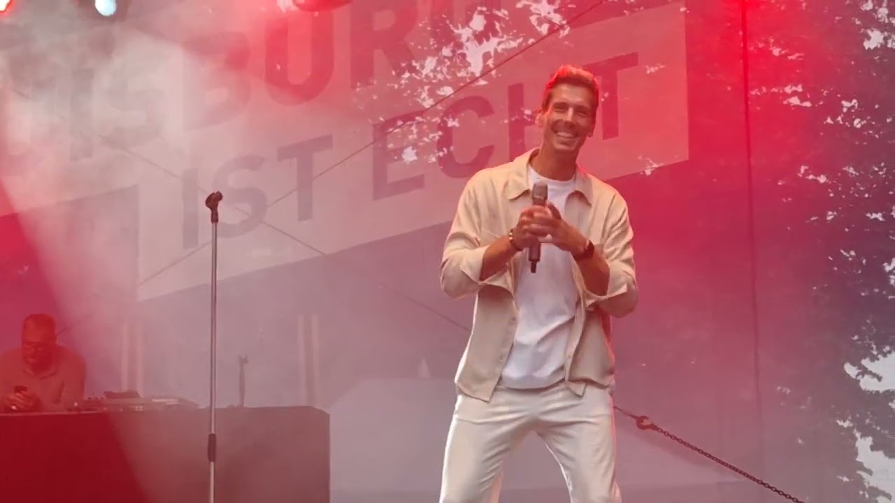 Norman Langen in Duisburg  Stadt  Fest mit dem Song Einer von Millionen am 20.8.2024