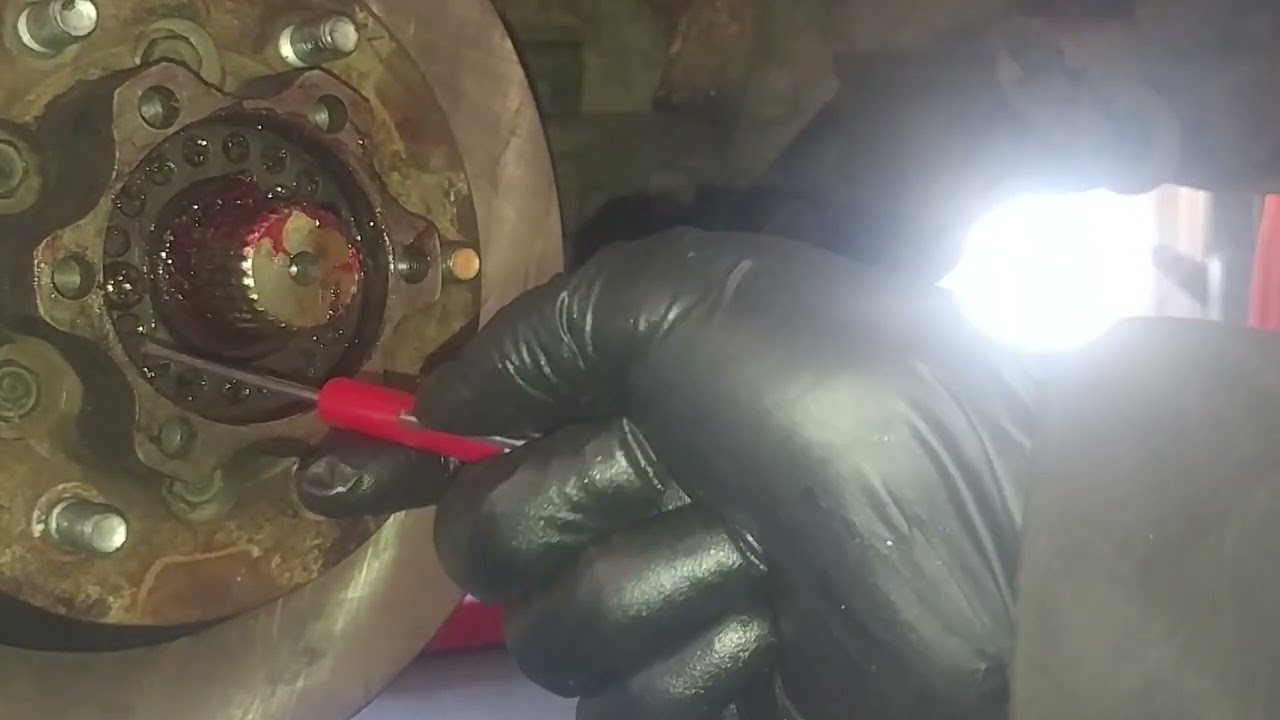 Front brake caliper replacement 2002 Mitsubishi Montero. Pads and rotors.