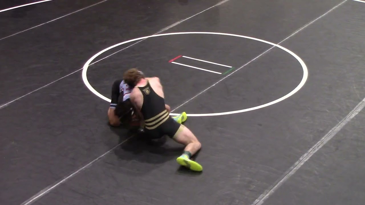Al Smith Invitational 01/02/2026: 132lbs Buikema (HC) vs Milchers (Penn)