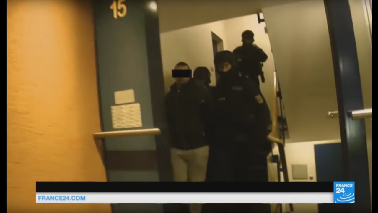 Europe Refugee crisis: smugglers arrested in joint Turkish/German police operation