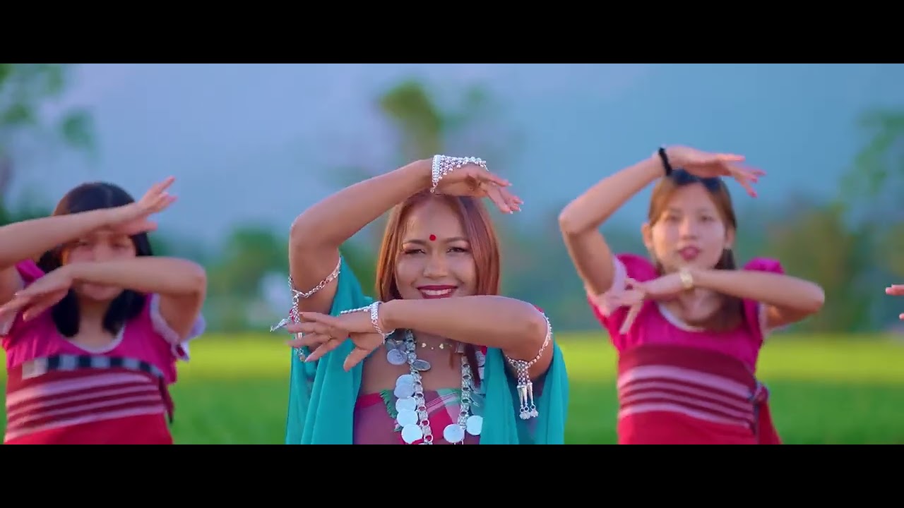 Tor premate haisun mui dewani..... Rajbanshi new song ll Balbahadur Rajbanshi ll Reetu Rajbanshi 