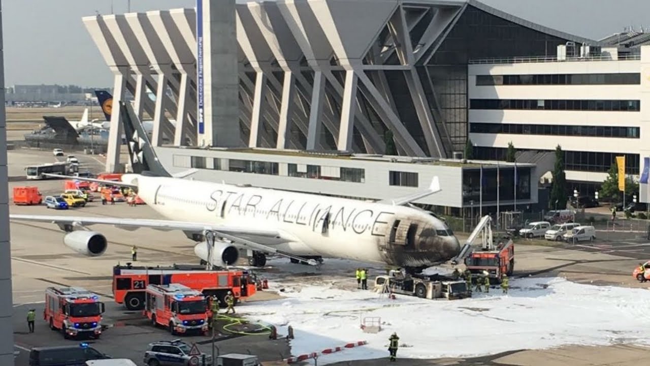 Lufthansa Airbus A340 damaged by pushback truck fire at Frankfurt Airport|Aviation NEWS|AviationClub