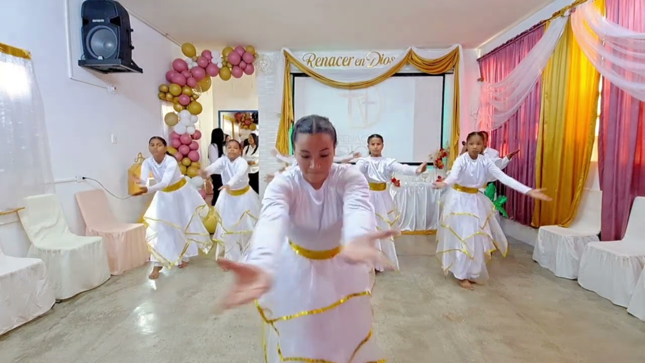 BABEL / UN CORAZÓN: Danza Tierra Fertil. Hna. Ynelci de Caripe. 08/12/2024.