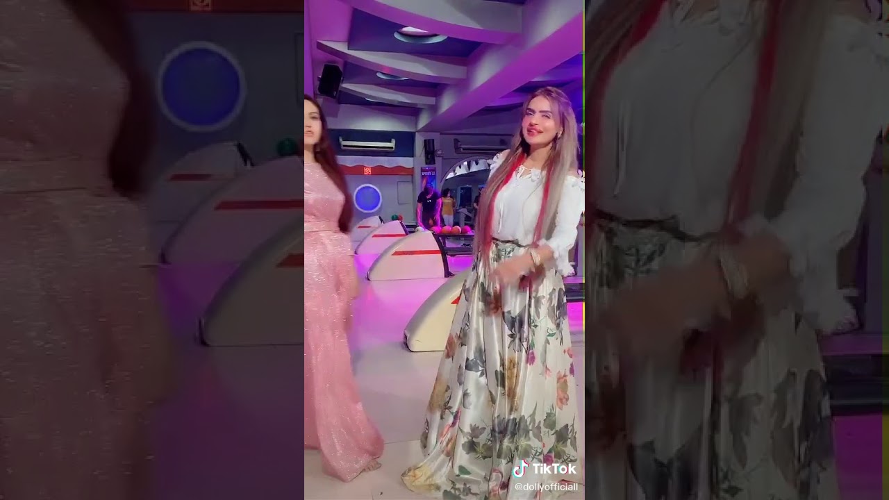 Dolly and sehar Hayyat dance|DOLLY FASHION ICON|