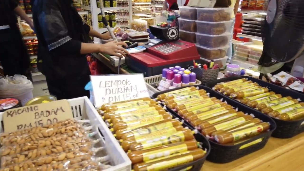 BAZAR OLE OLE MELAKA ... Wajib singgah sini jika anda berkunjung ke Bandar Hilir, Melaka