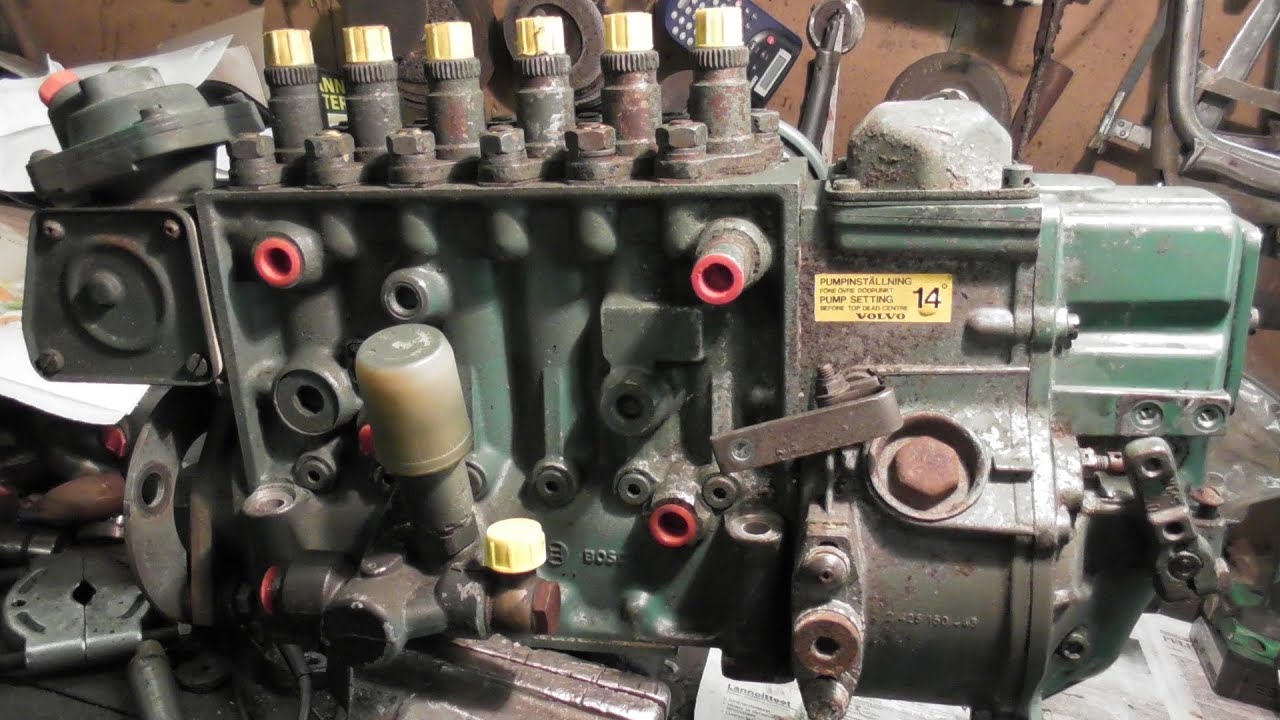 Volvo FL6 , Bosch ruiskutuspumpun s&auml;&auml;timen vaihtoa 1/3