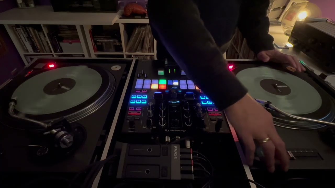 Tuesday afterwork mixin‘arround…#afterwork#westside#mix#icecube#natedogg