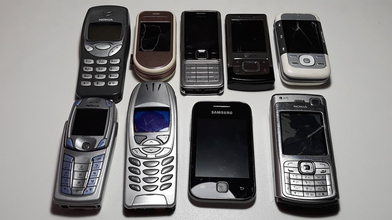 Посылка с аукциона на шару 8 ретро телефонов Nokia и Samsung S5360. Nokia 6310i. Nokia 6820a