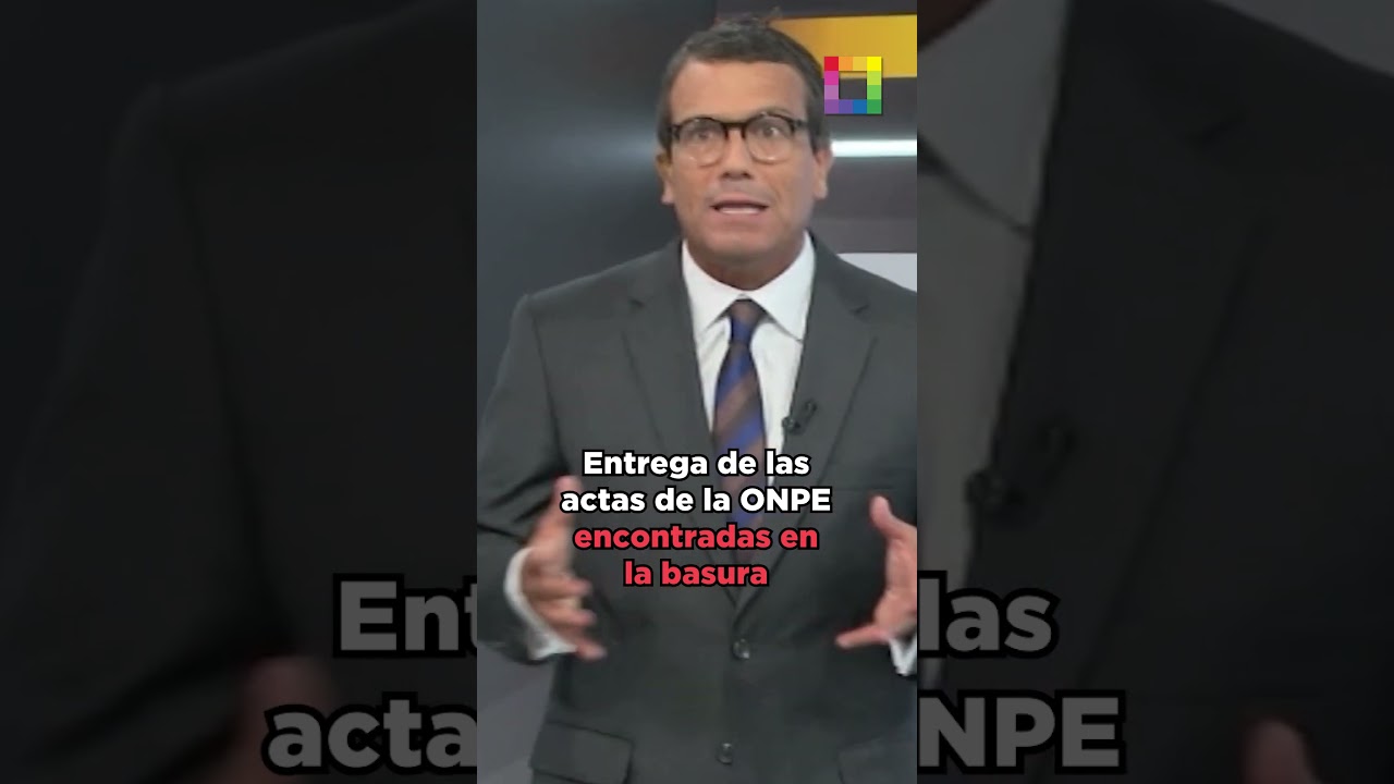 Se hace la entrega de las actas de la ONPE encontradas en la basura a las autoridades#AhoraYEnLaHora