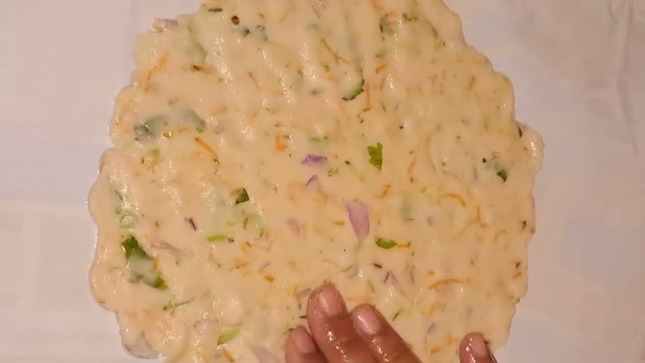 Soft Rice flour roti/ಅಕ್ಕಿ ರೊಟ್ಟಿ |Masal akki Roti|Breakfast recipe #akkirotti 