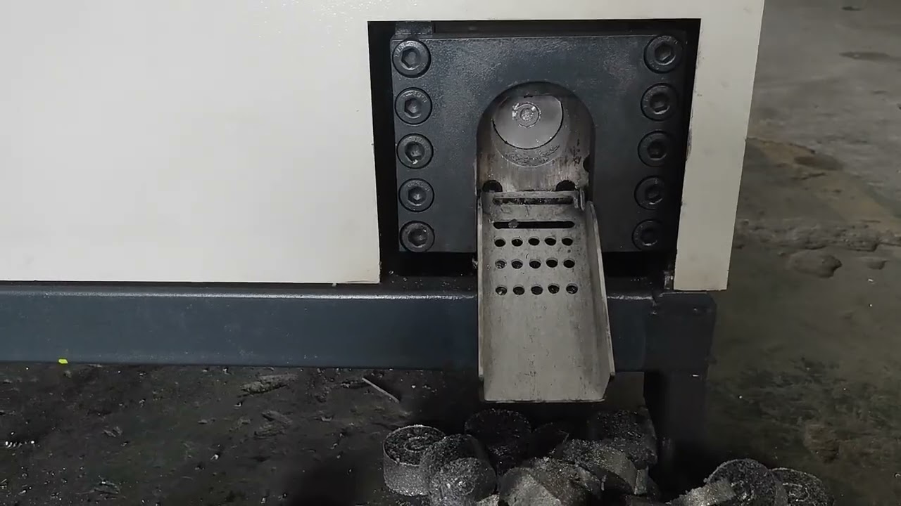Integrated Small Aluminum Chips Powder Briquetting Machine#recycle #aluminum #metal #briquette