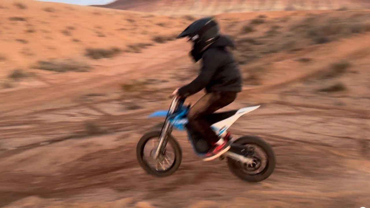 Jumping on a dirt e-bike￼ #ebike #motorcycle #fyp #jump ￼