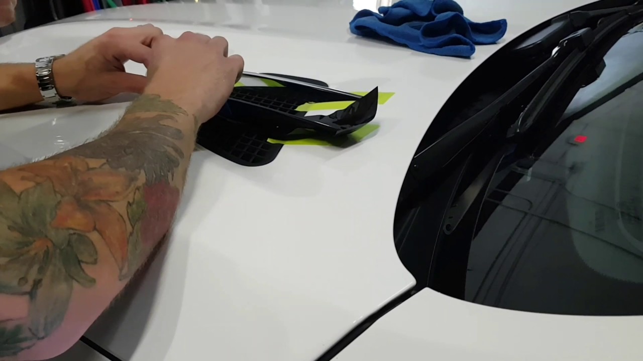 How to vinyl wrap trim pieces using pre stretch. By @CKWRAPS www.ckwraps.ca