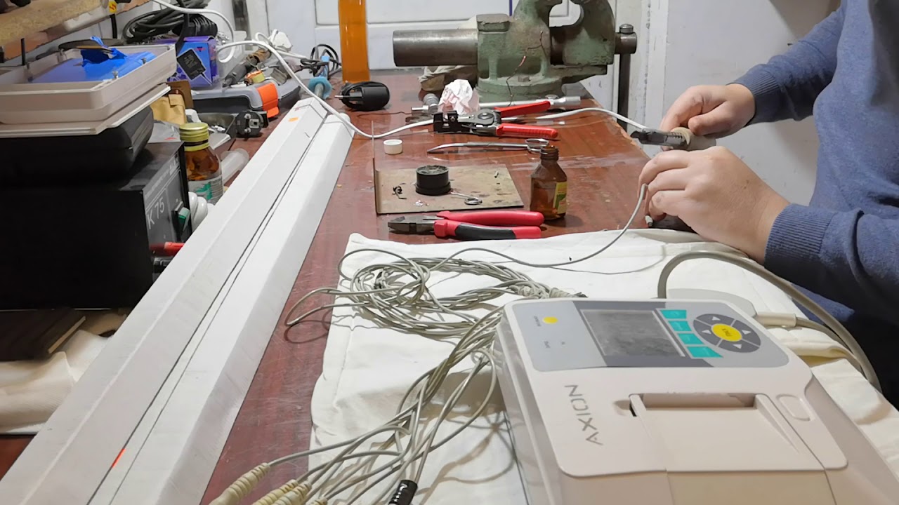 Ремонт кабеля отведений электрокардиографа Аксион