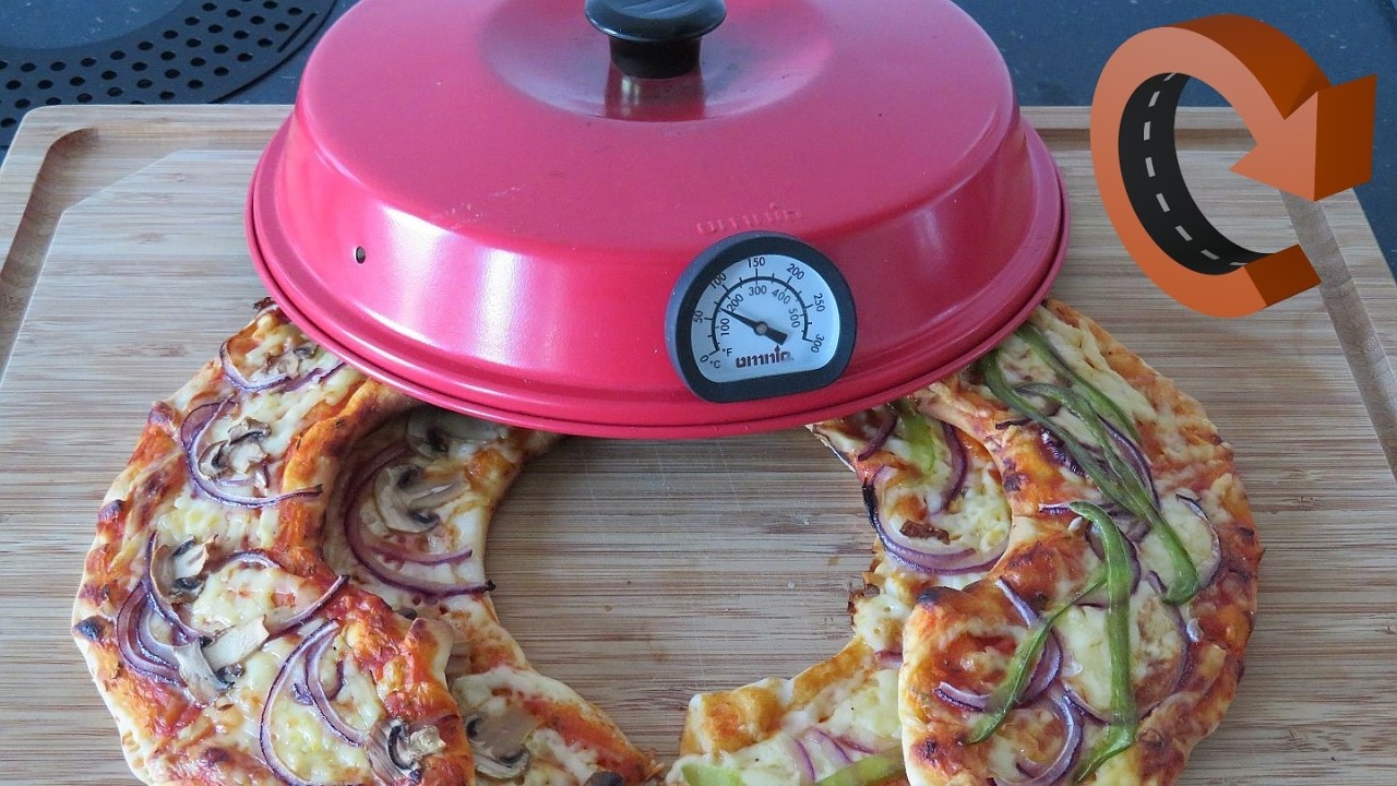 Two Homemade Pizzas in the Omnia stovetop oven | Bake 2 at Once