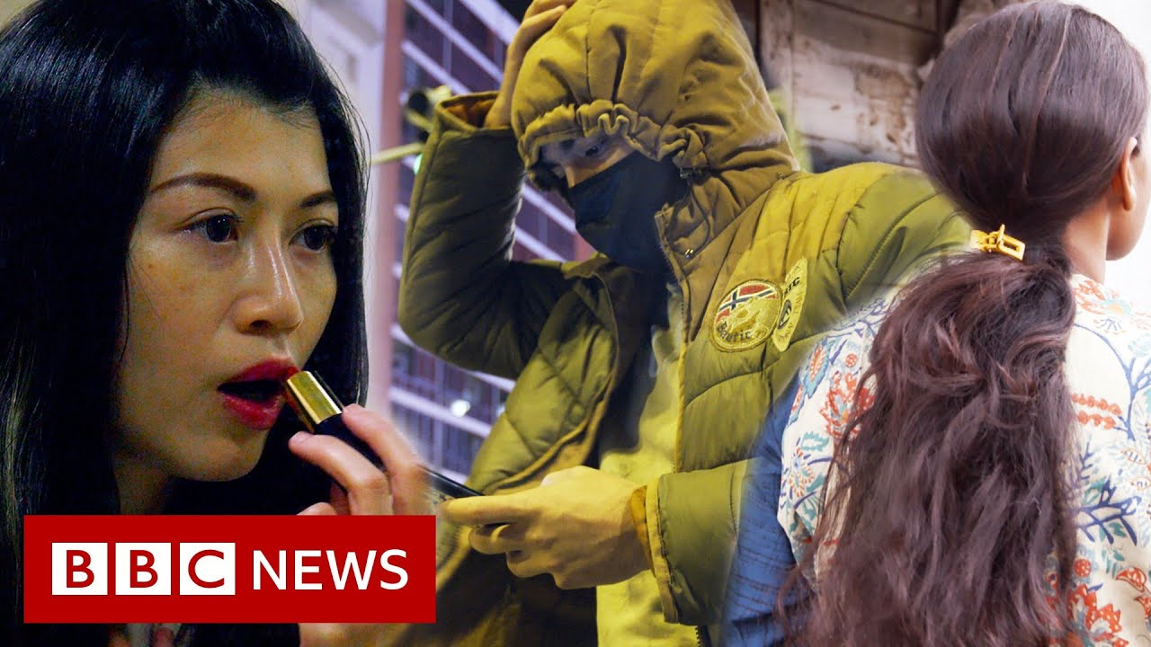 Adult entertainer and sex workers surviving the pandemic - BBC News