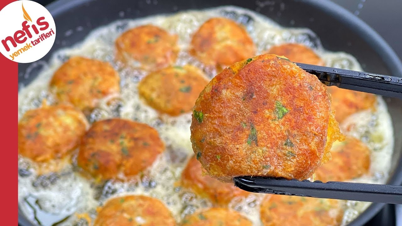 Рецепт золотых жареных картофельных котлет | Как приготовить лепешки из картофельного пюре с нуля