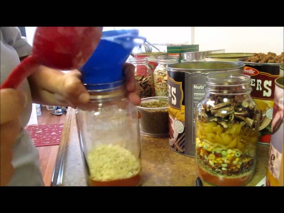 Meal in a Jar: Minestrone Soup