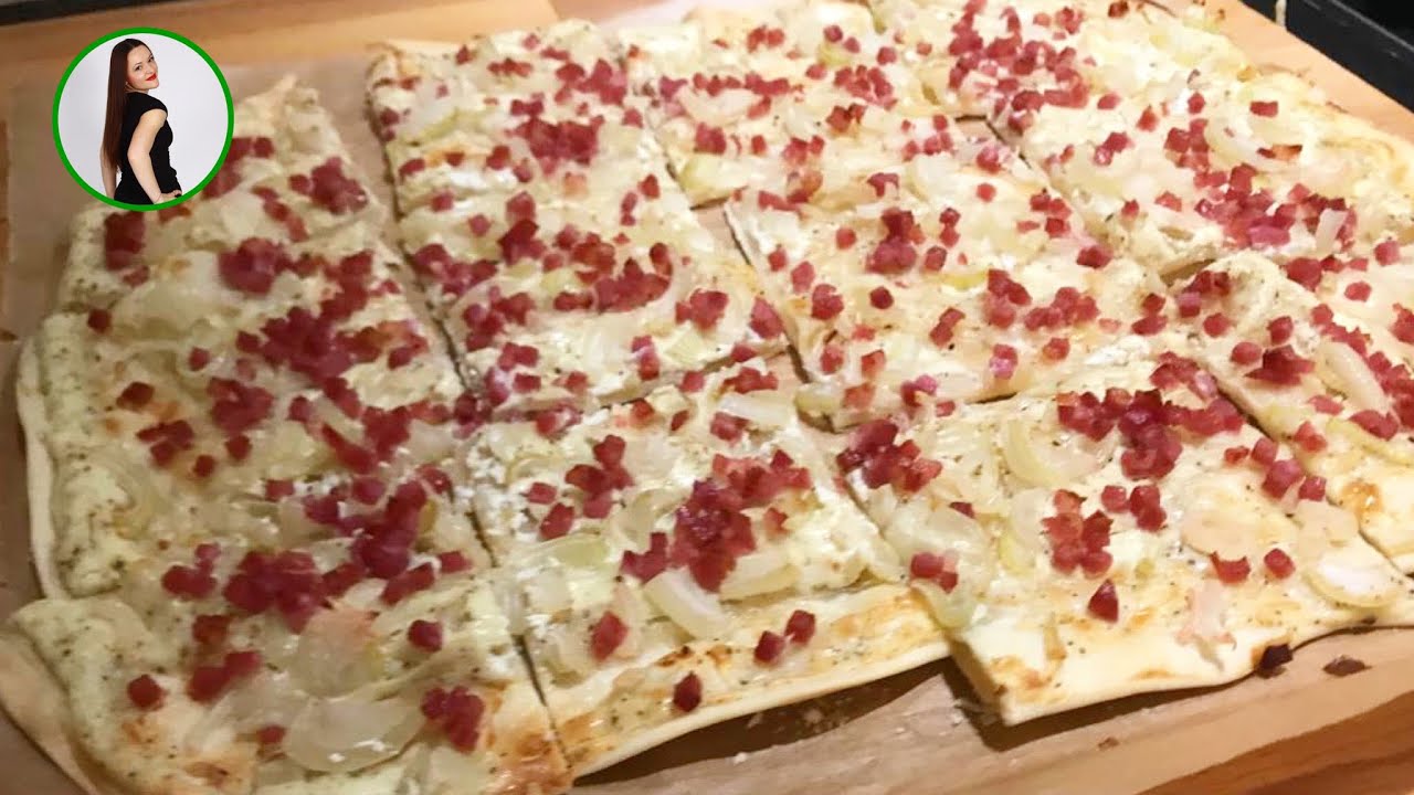 Knuspriger Flammkuchen Elsässer Art / Schnell und Einfach / Flammkuchenteig Grundrezept