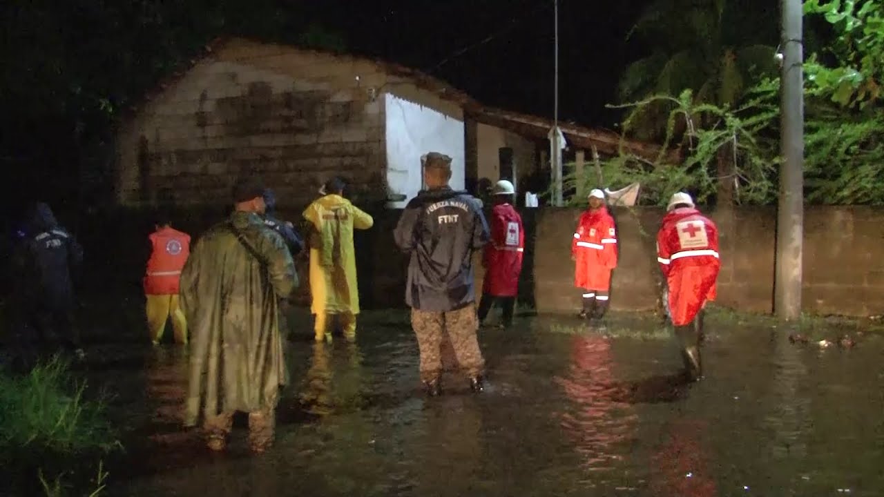 Estragos por lluvias en zona costera de La Libertad