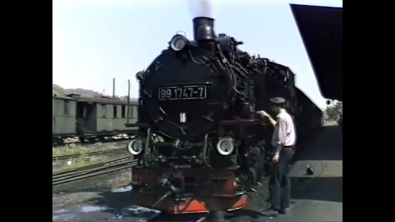 Mai 1989  -  Fahrt mit der Weißeritztalbahn von Freital-Hainsberg bis Kipsdorf und zurück.