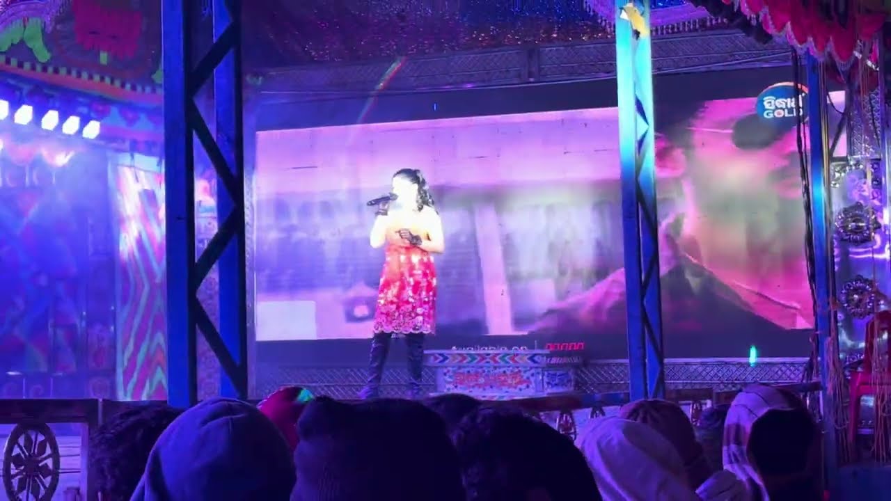 Abhimanyu title songs | Ranga Mahal | Odia Folk Jatra Performance | Odia Buzz