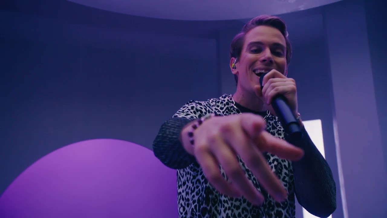CONNY - Fürdichwürdich (Live) | Vevo DSCVR