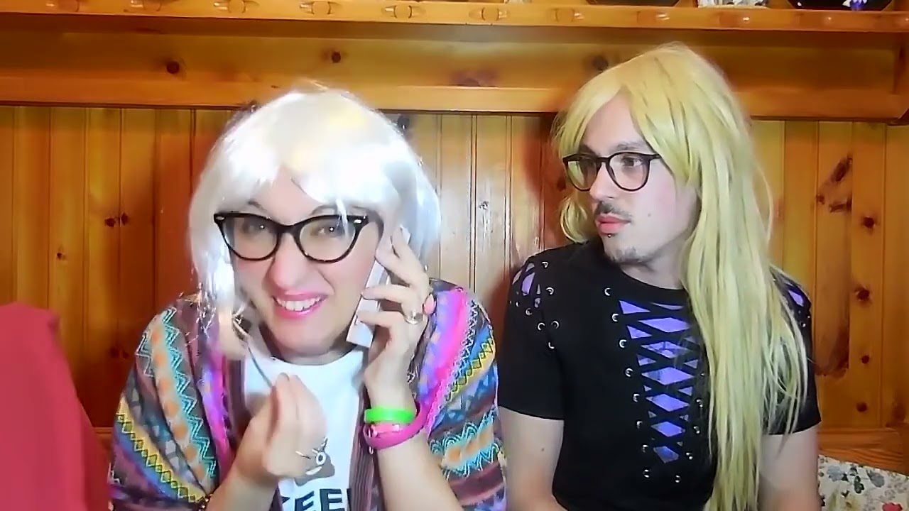 PARODIA Chanel di Savoia fa il tag TUA MAMMA TI CONOSCE CONOSCE COME CREDE
