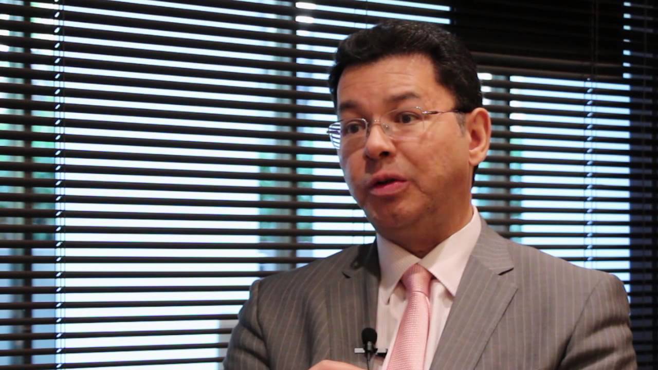 High-Powered Handheld Laser-Induced Maculopathy