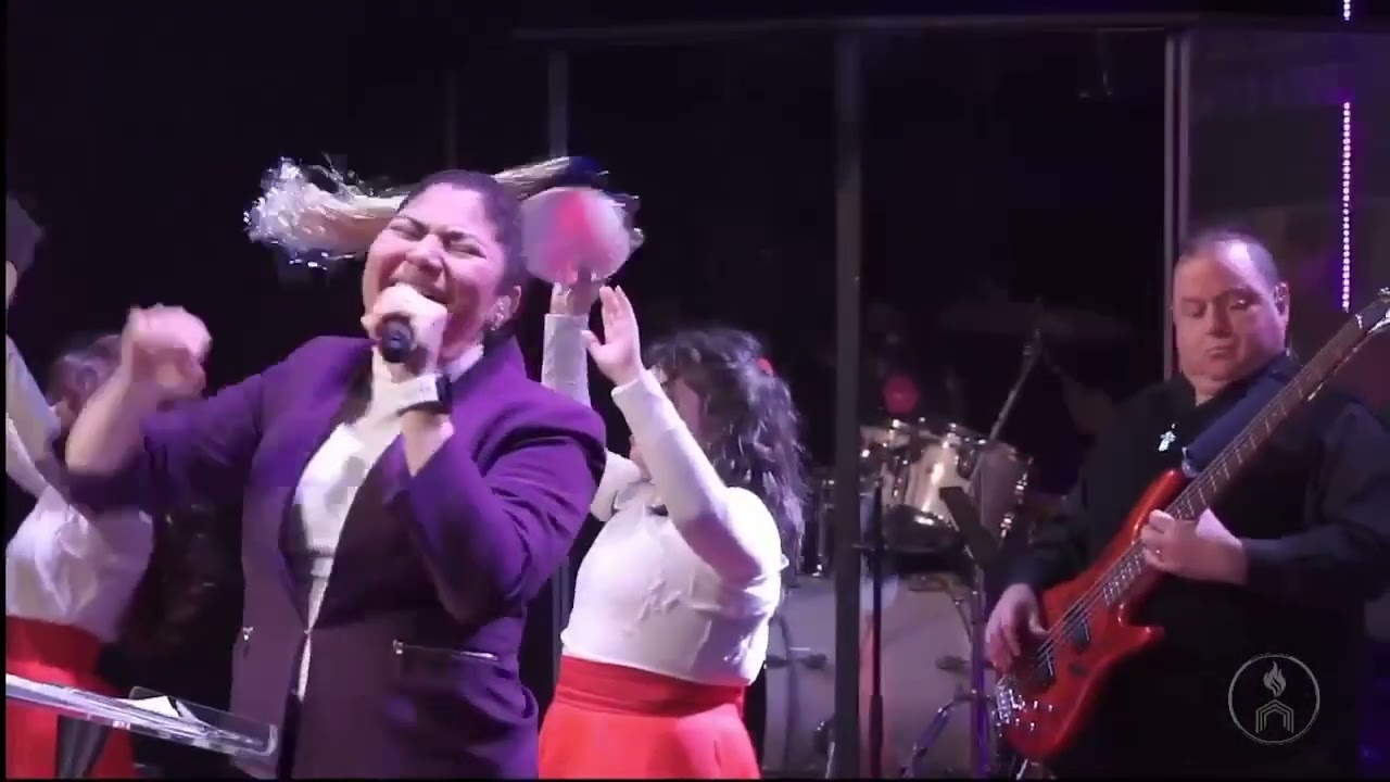 TIEMPO DE ALABANZAS Y ADORACION - IGLESIA CASA DE MI PADRE
