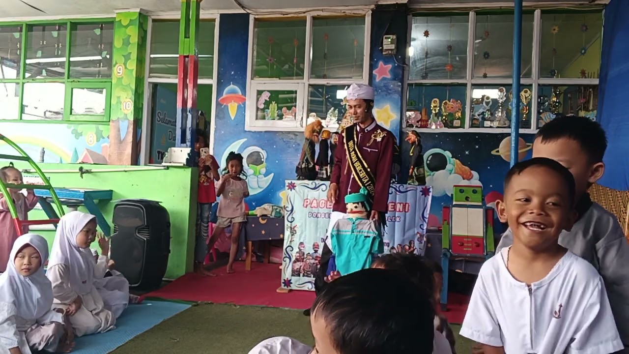 Edisi maulid Nabi Muhammad Saw bersama boneka Asep 