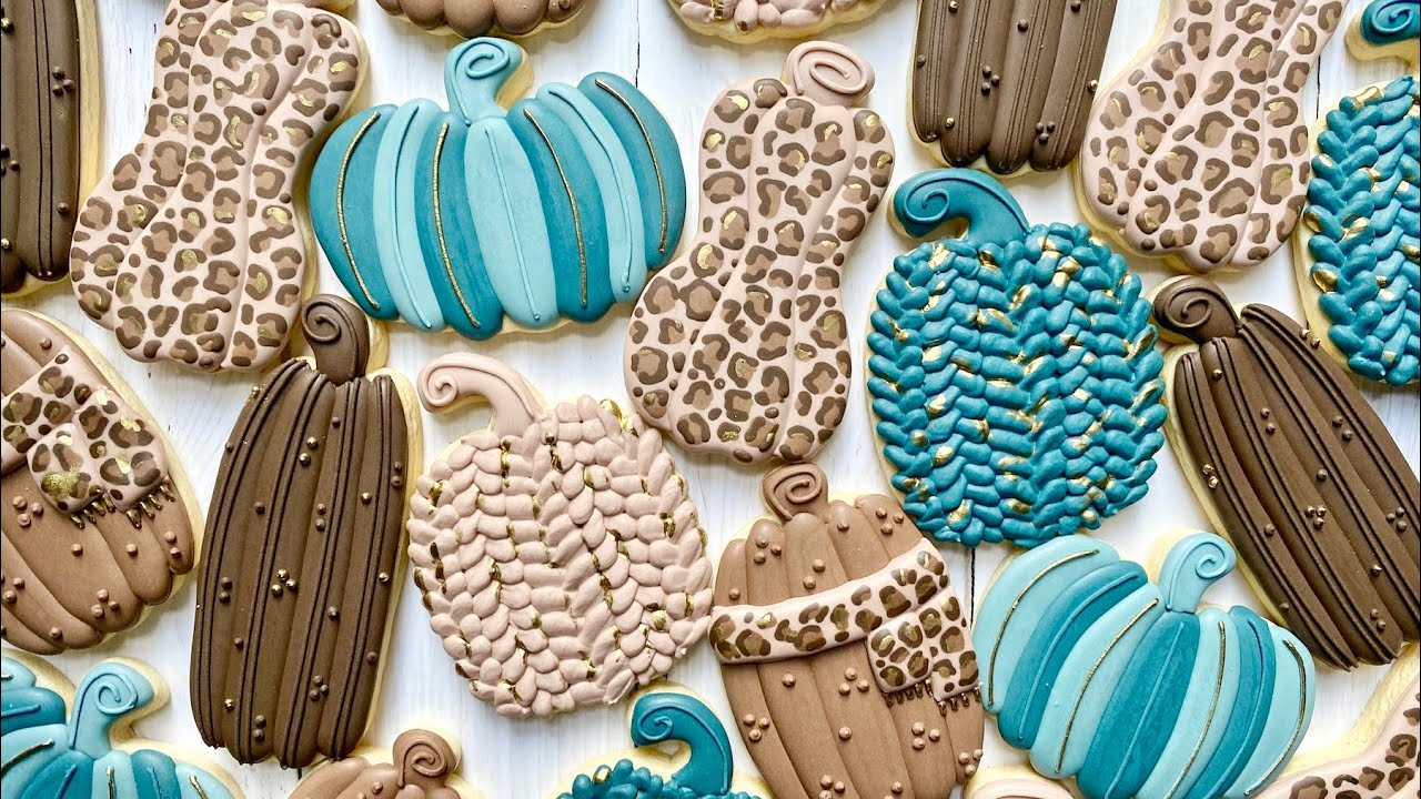 PUMPKINS | Satisfying Cookie Decorating with Royal Icing