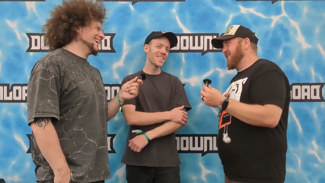 VOWER #dl25 @TotalRockOnline with The Hobo on the Radio