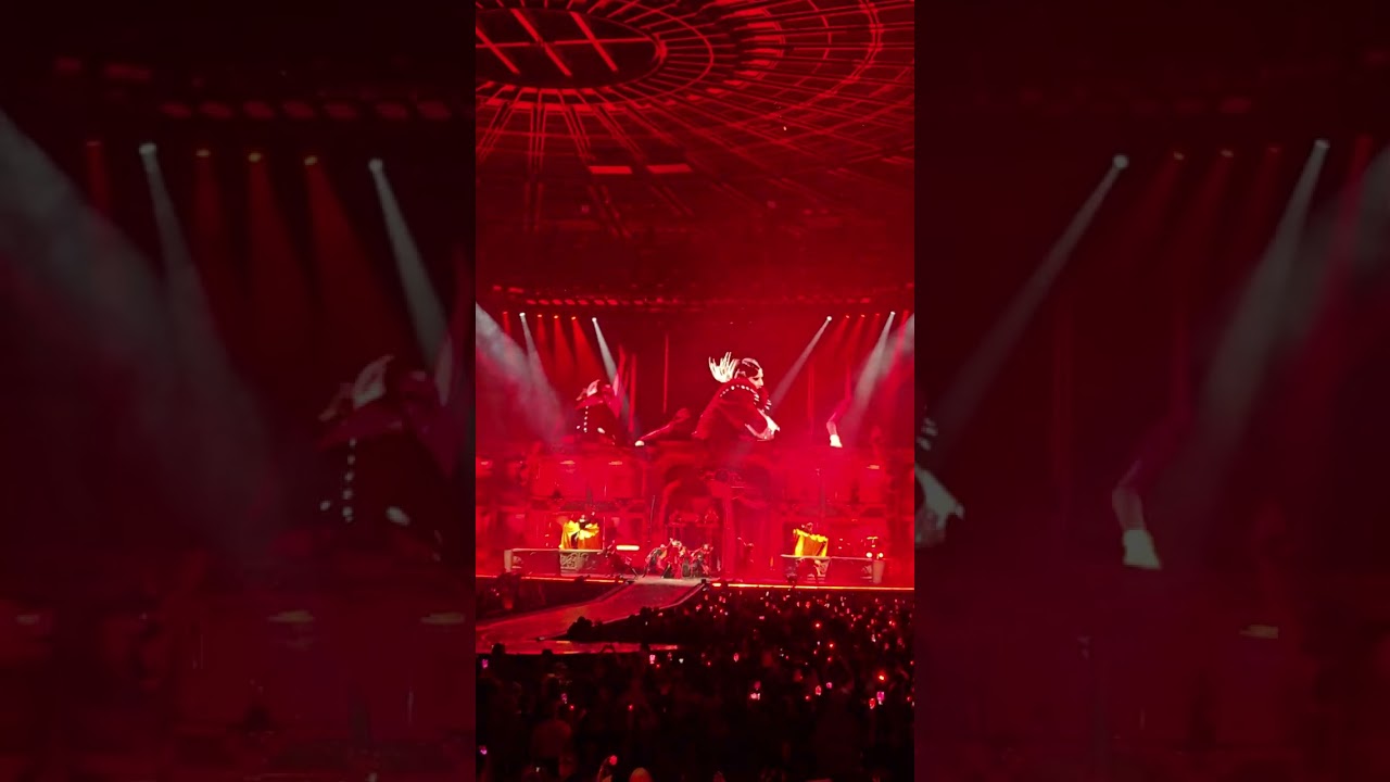Lady Gaga - The Mayhem Ball |  Intro | LA N8