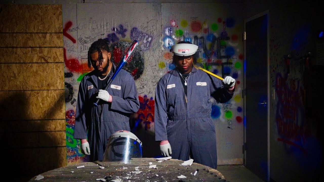 Bre3zyTheHeartless - Count Me Out (Official Music Video) ft. SteeleGotGame