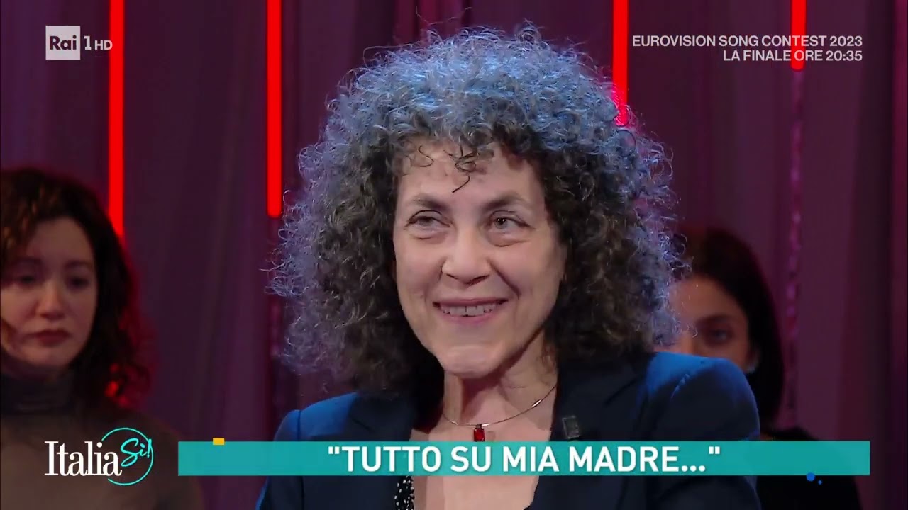 Maria Grazia Calandrone a 