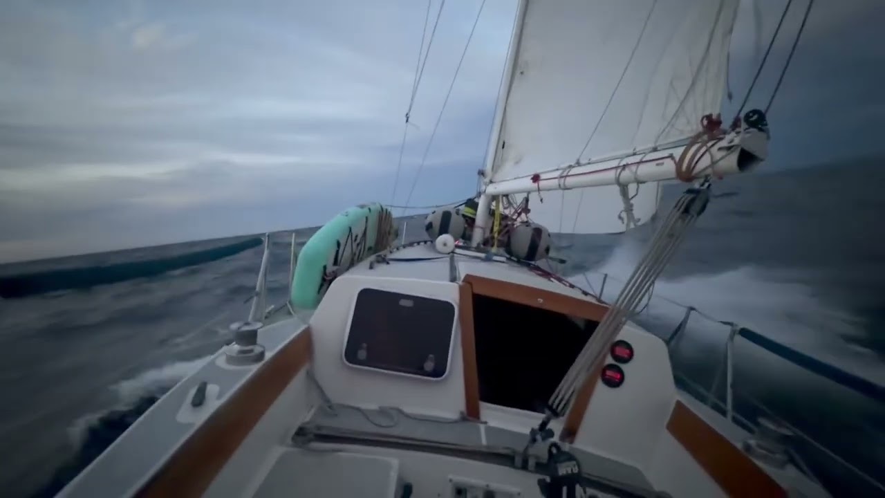 Sailing(really!) from Cabo San Lucas to Ensenada los Muertos. Rough sea, 20-25 knots wind.