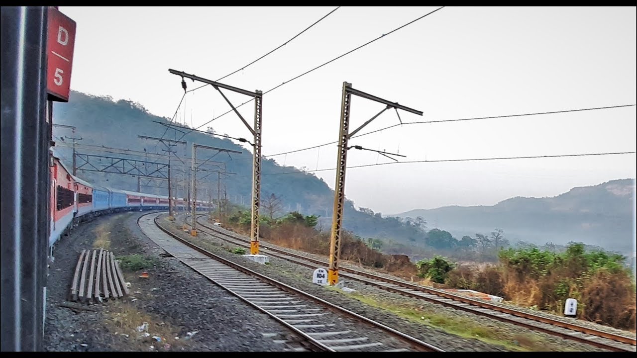 Beautiful and Complete Ghat Journey - Karjat to Lonavala on the LHB Indrayani Express!