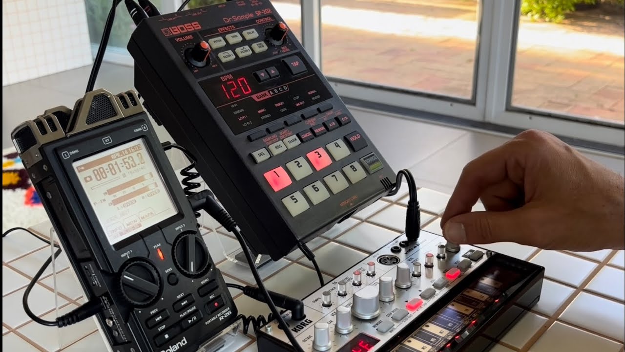 Boss Sp 202 & Volca bass no sync Boogie