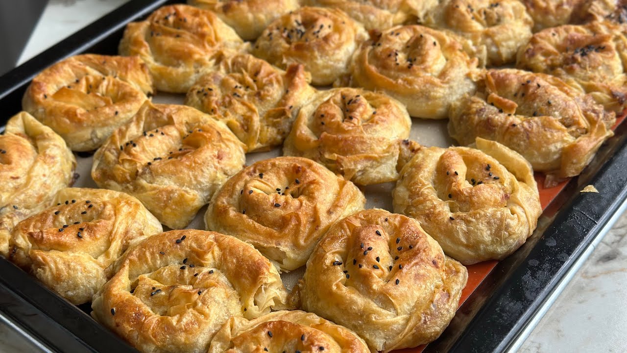 LEZZETİNİN SIRRI SOSUNDA SAKLI🤩BU BÖREĞİ DENEMEYEN PİŞMAN🤫