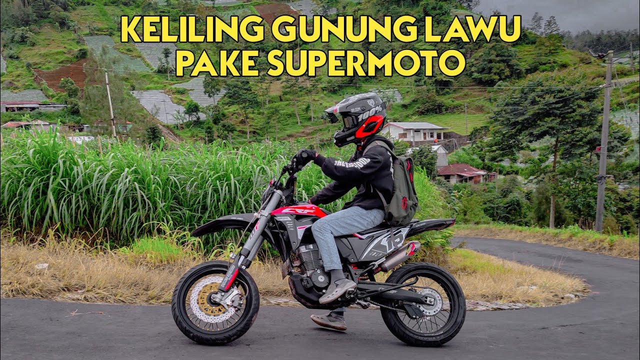 Supermotoan keliling Gunung Lawu