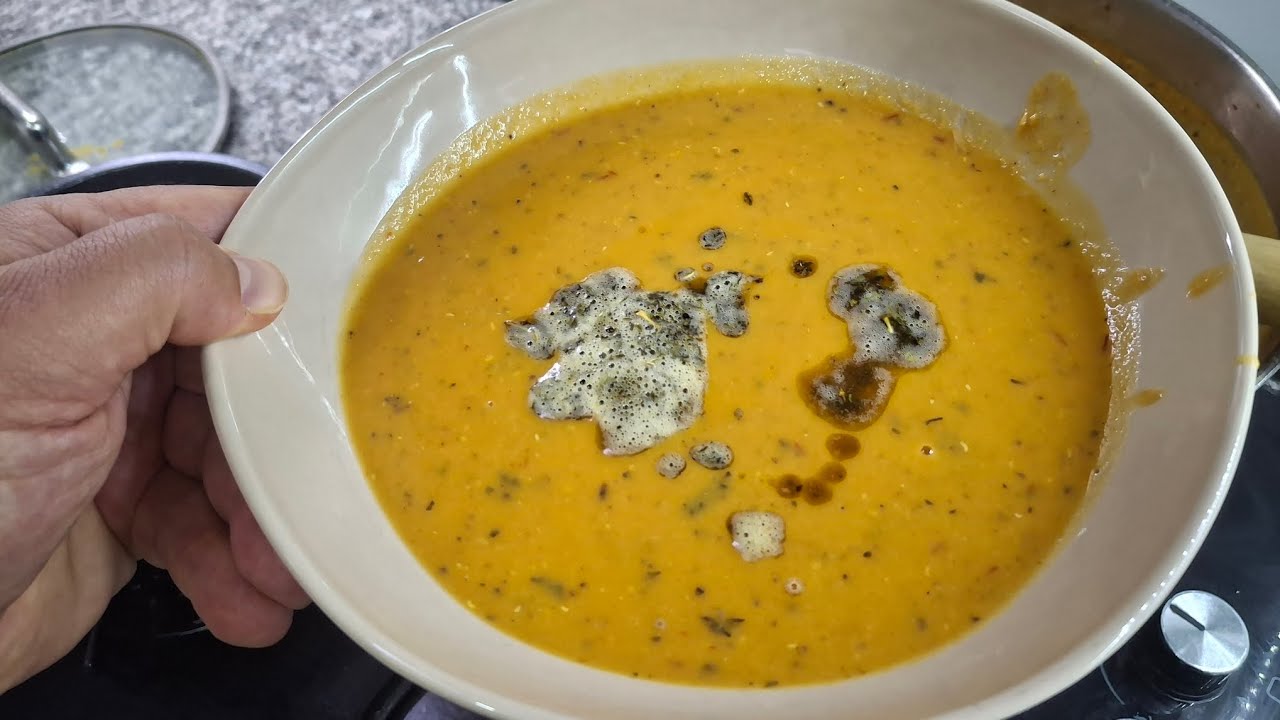 EZOGELİN ÇORBASI 😋 #yemektarifleri #pratiktarifler #ezogelin #çorba #food #nefisyemektarifleri