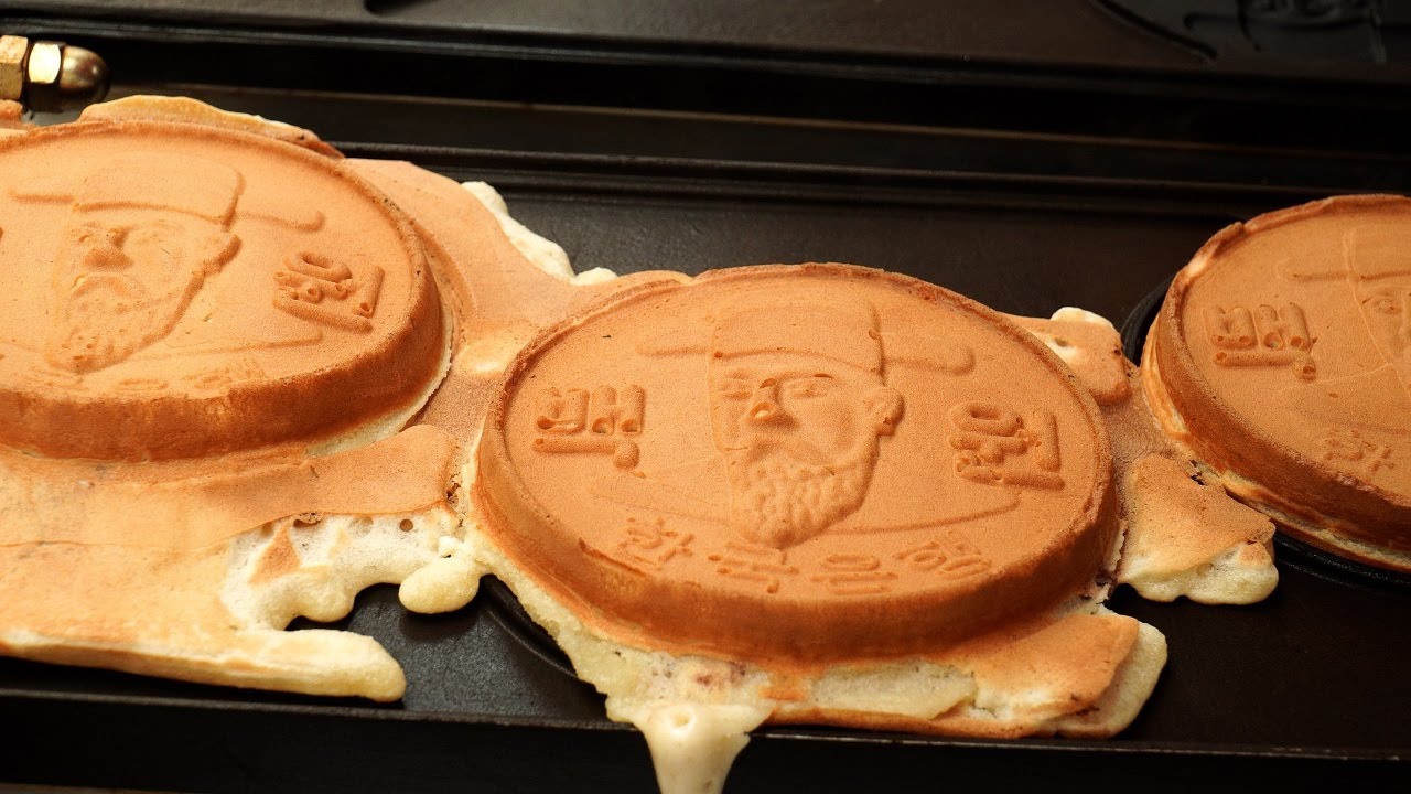 경주에 십원빵이 있다면 포항에는 백원빵 / 죽도시장 / gold coin cheese, small beans bread / korean street food