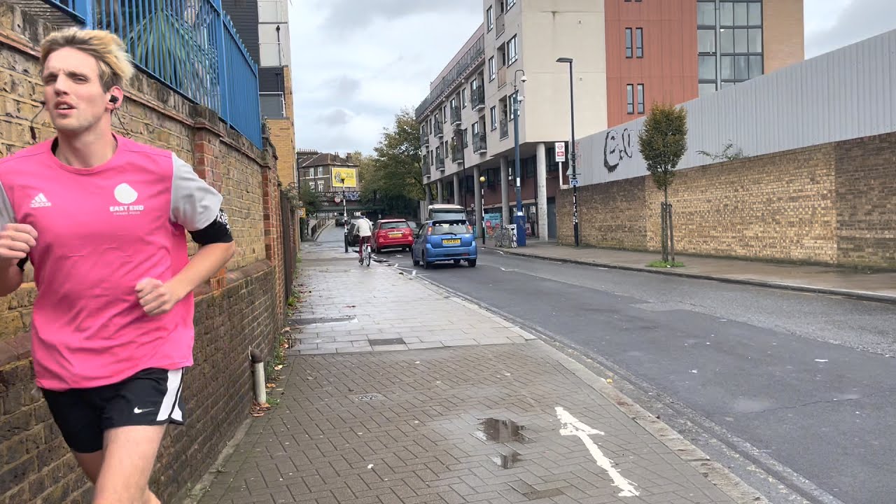 Weather in London الجو في إنجلترا