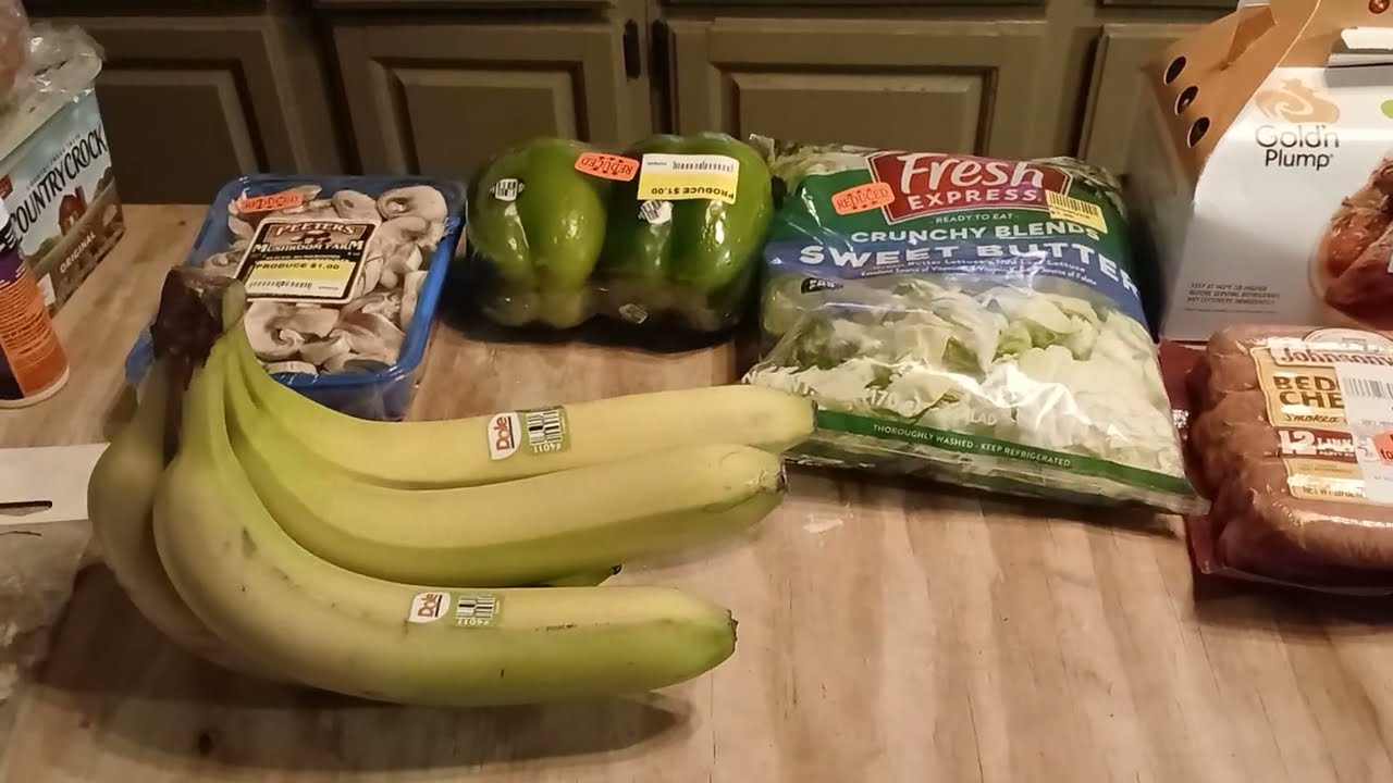 Первый визит к врачу + покупка продуктов на 20 долларов от семейного магазина 🛒 Видеоблог из реал...