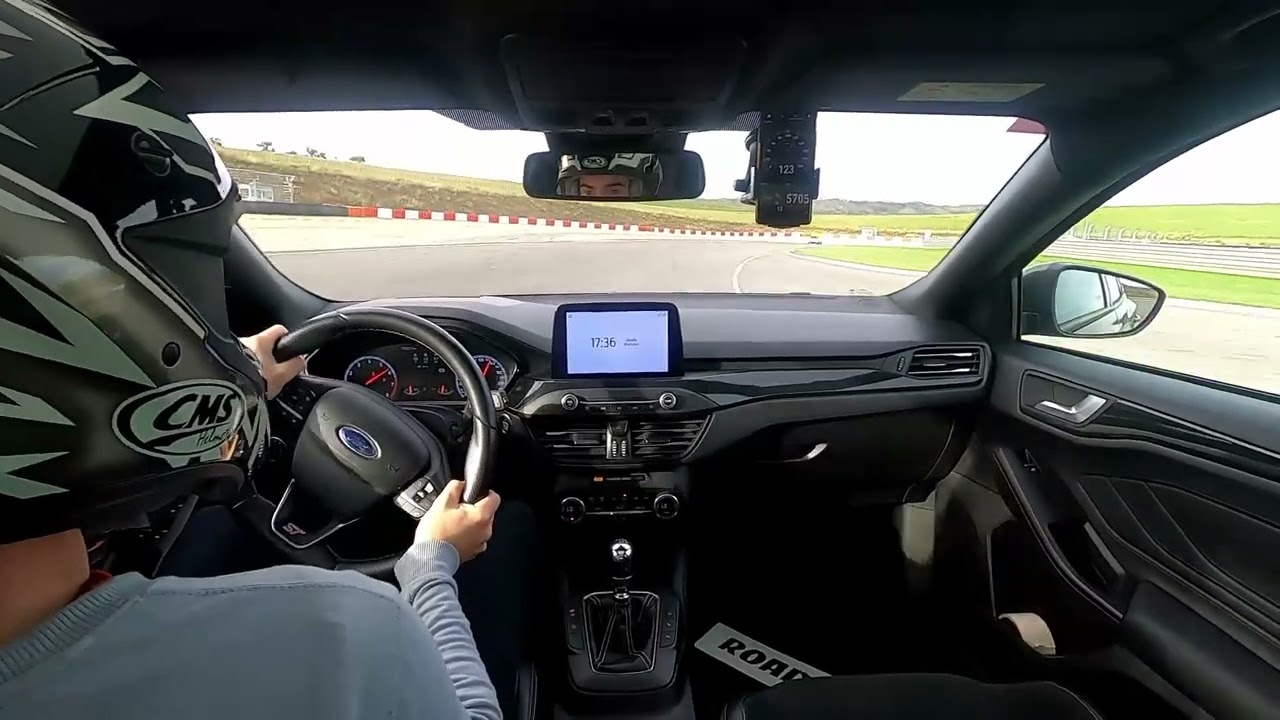 Circuito de Navarra - Los Arcos - 19/10/2024 Focus ST mk4 - Tarde tanda 03