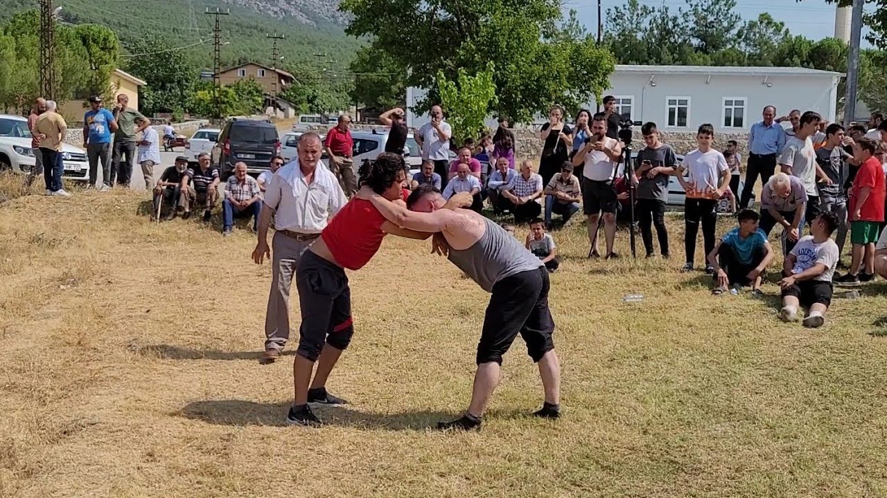 Kıran kırana güreş | Yenişemeyen pehlivanlar | Çorum Kargı Düğün gelenekleri