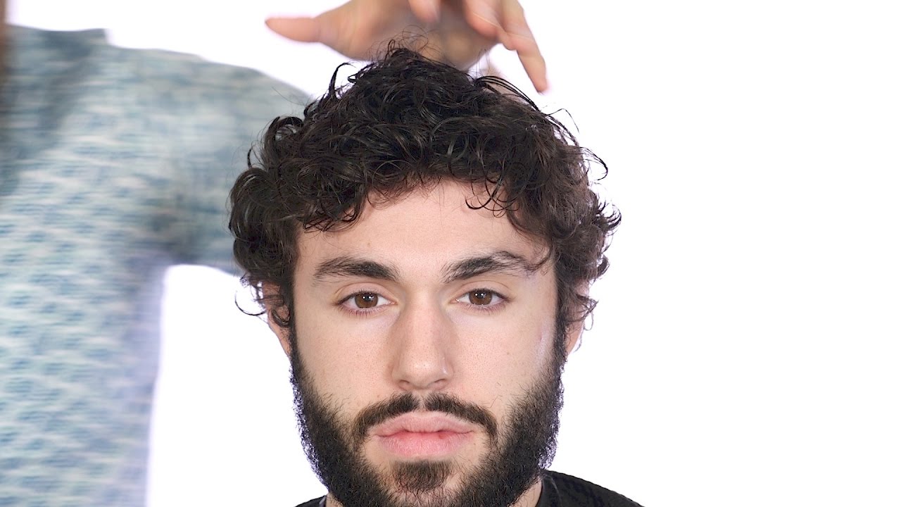 How to Style Curly Hair for Men - TheSalonGuy
