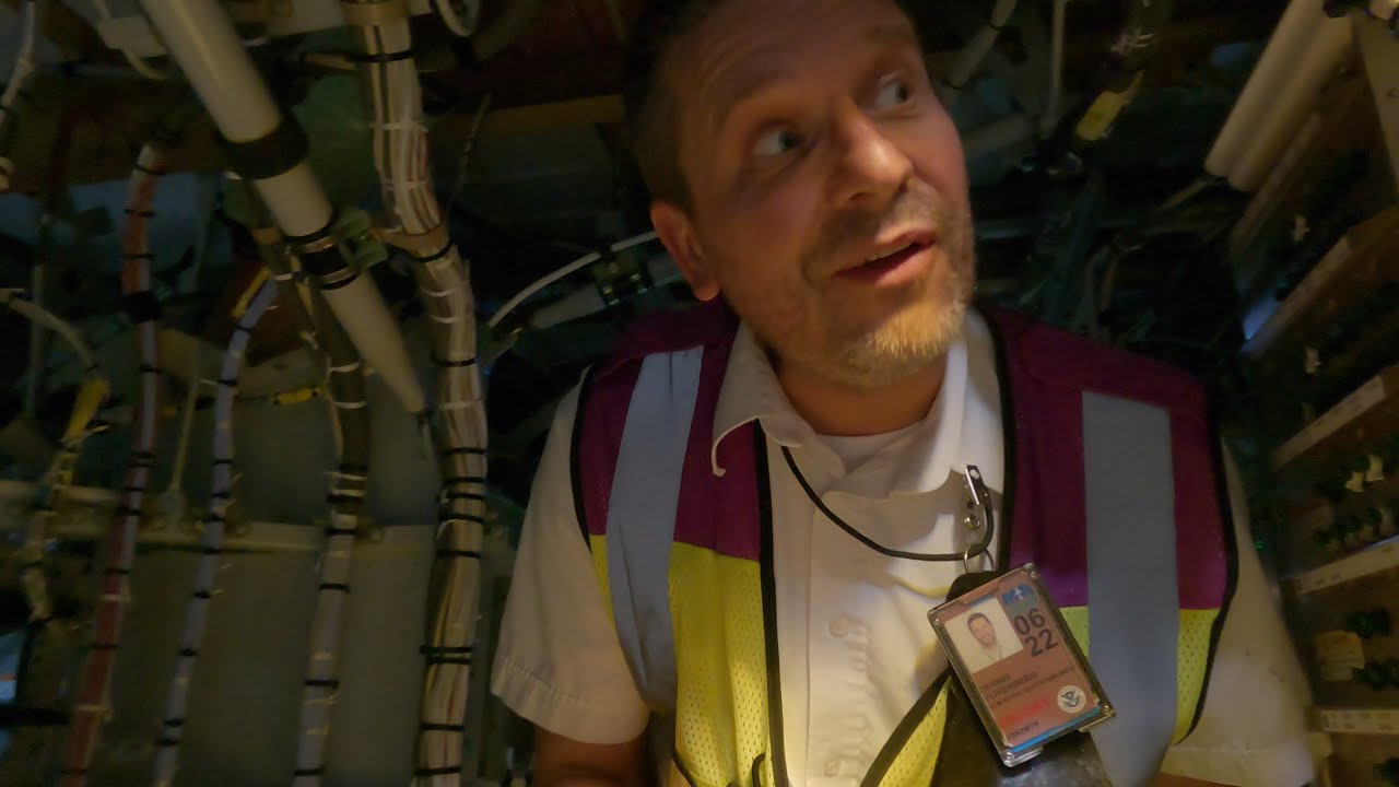 Airbus A350 Avionics Compartment walkaround