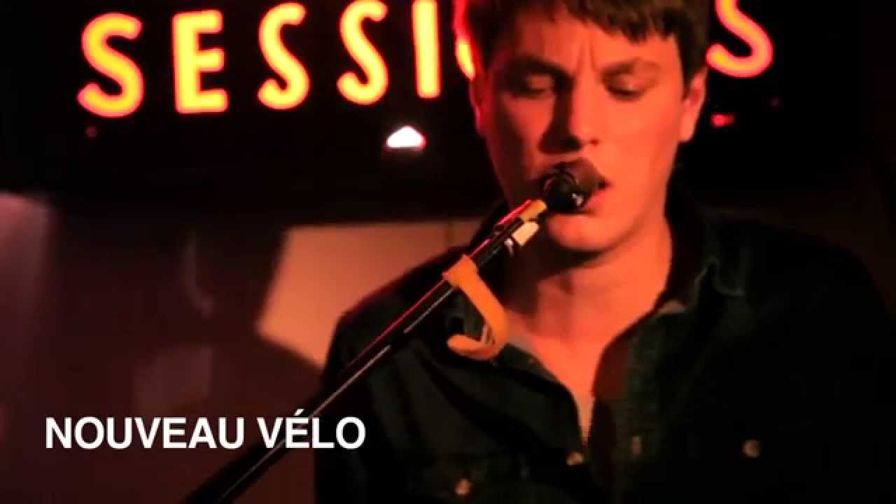 Nouveau V&eacute;lo &ldquo;House&rdquo; - Converse Red Light Session